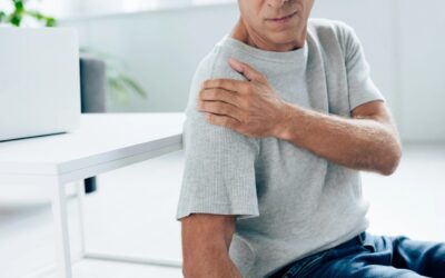 Understanding Frozen Shoulder: Symptoms, Causes, and Effective Physiotherapy Solutions